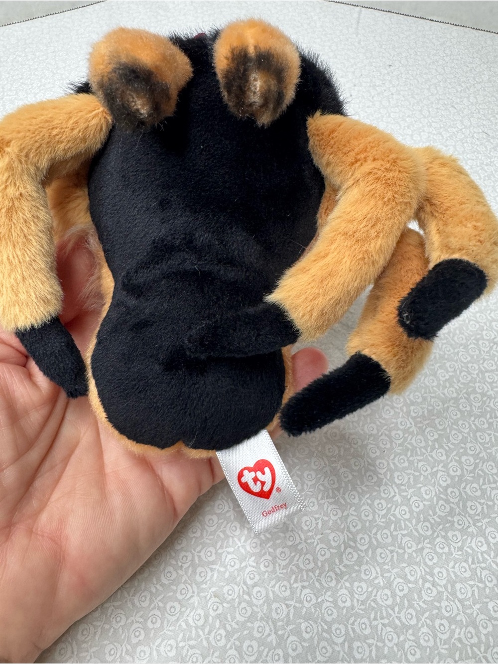 TY Beanie Boos Godfrey tSpider large glittery orange eyes and plush tan fur 2024 - Picture 6 of 8